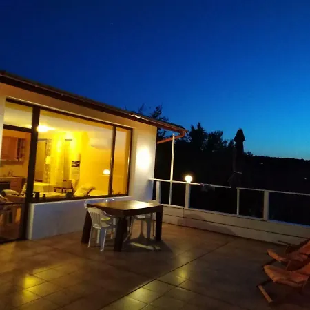 Appartement Zaliva *